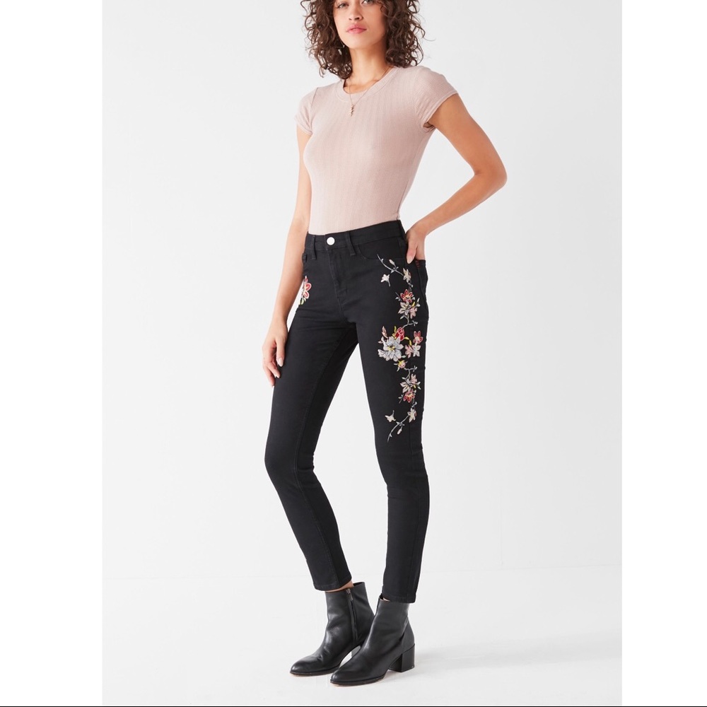 BDG Twig High-Rise Black Embroidered Skinny Jeans